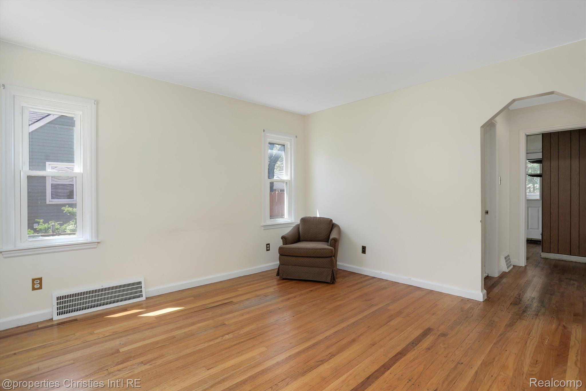 805 ALLEN Street