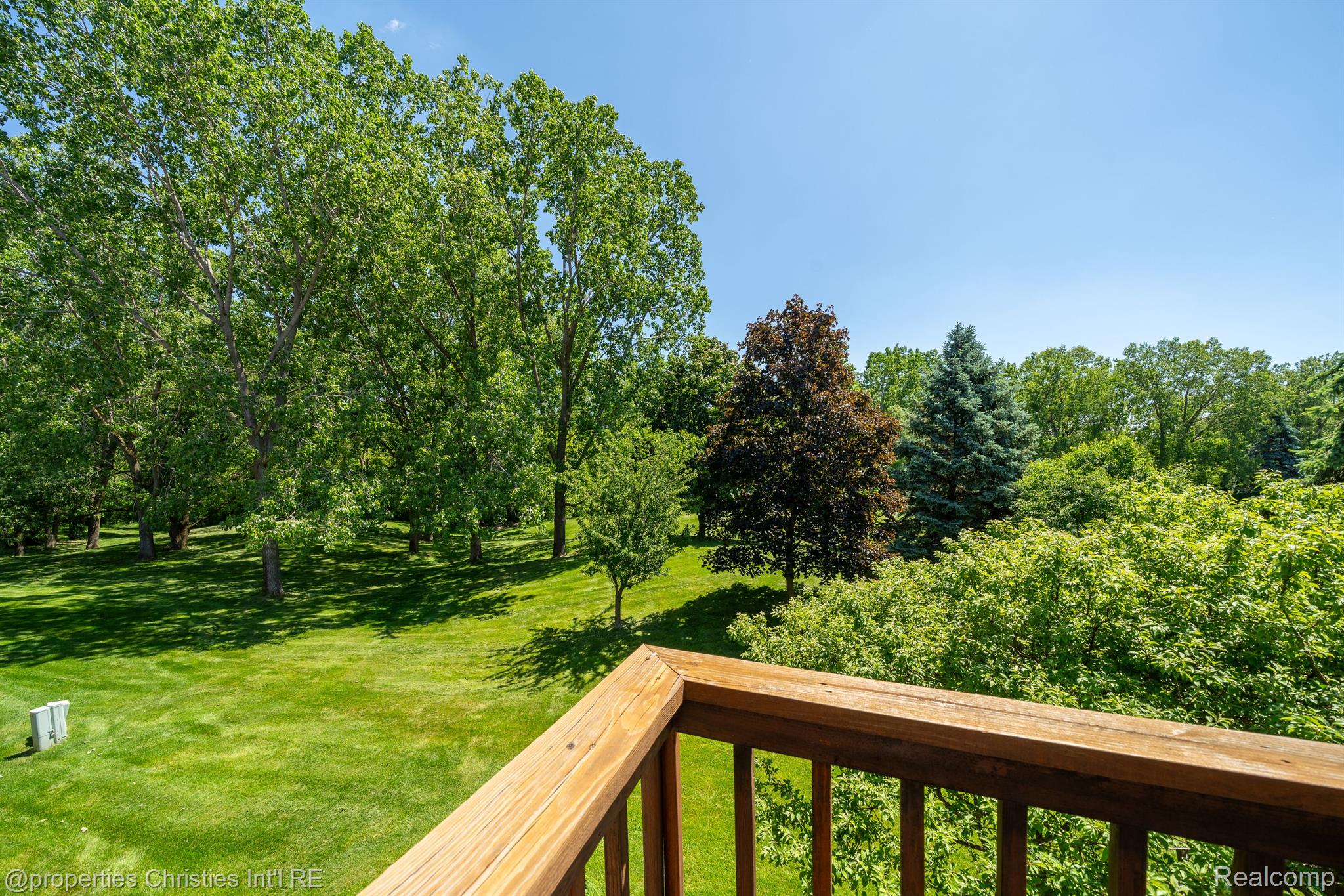 2163 ROCHELLE PARK Drive