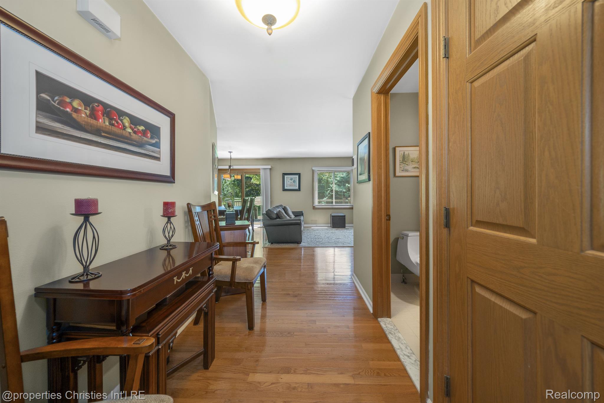 2163 ROCHELLE PARK Drive