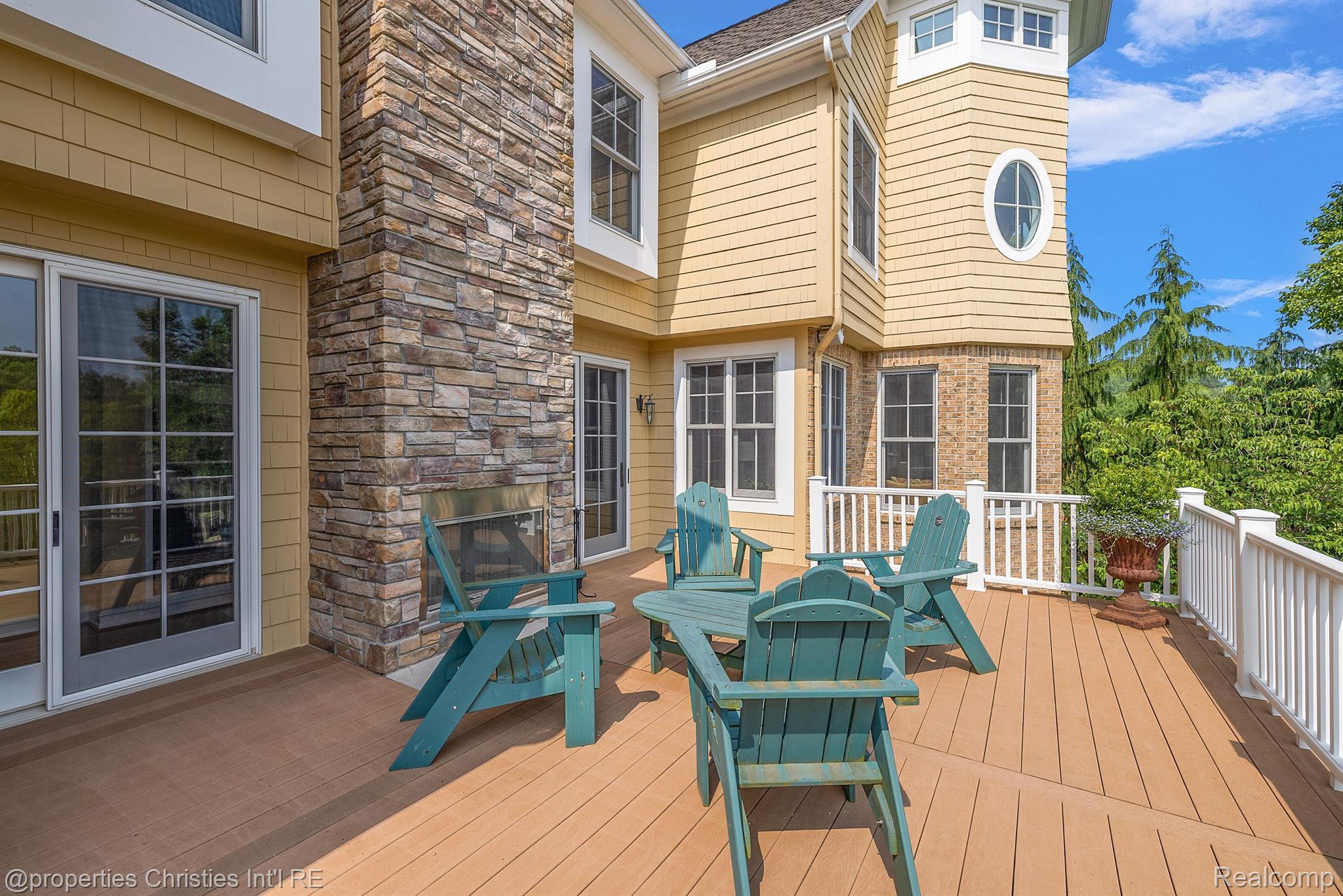 1540 STONY CREEK Drive