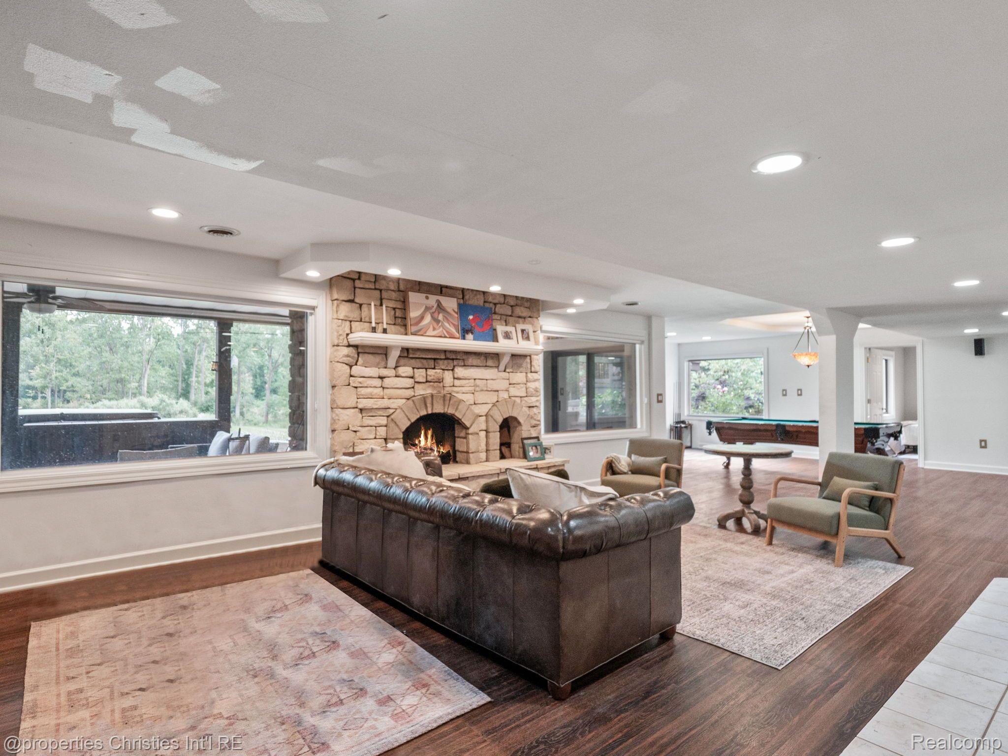 5635 PAINT VALLEY Drive
