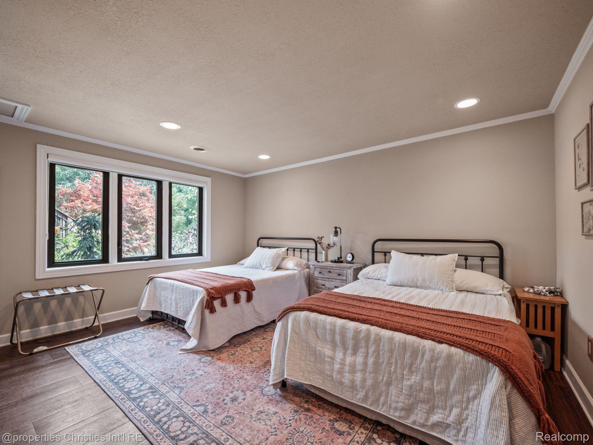 5635 PAINT VALLEY Drive