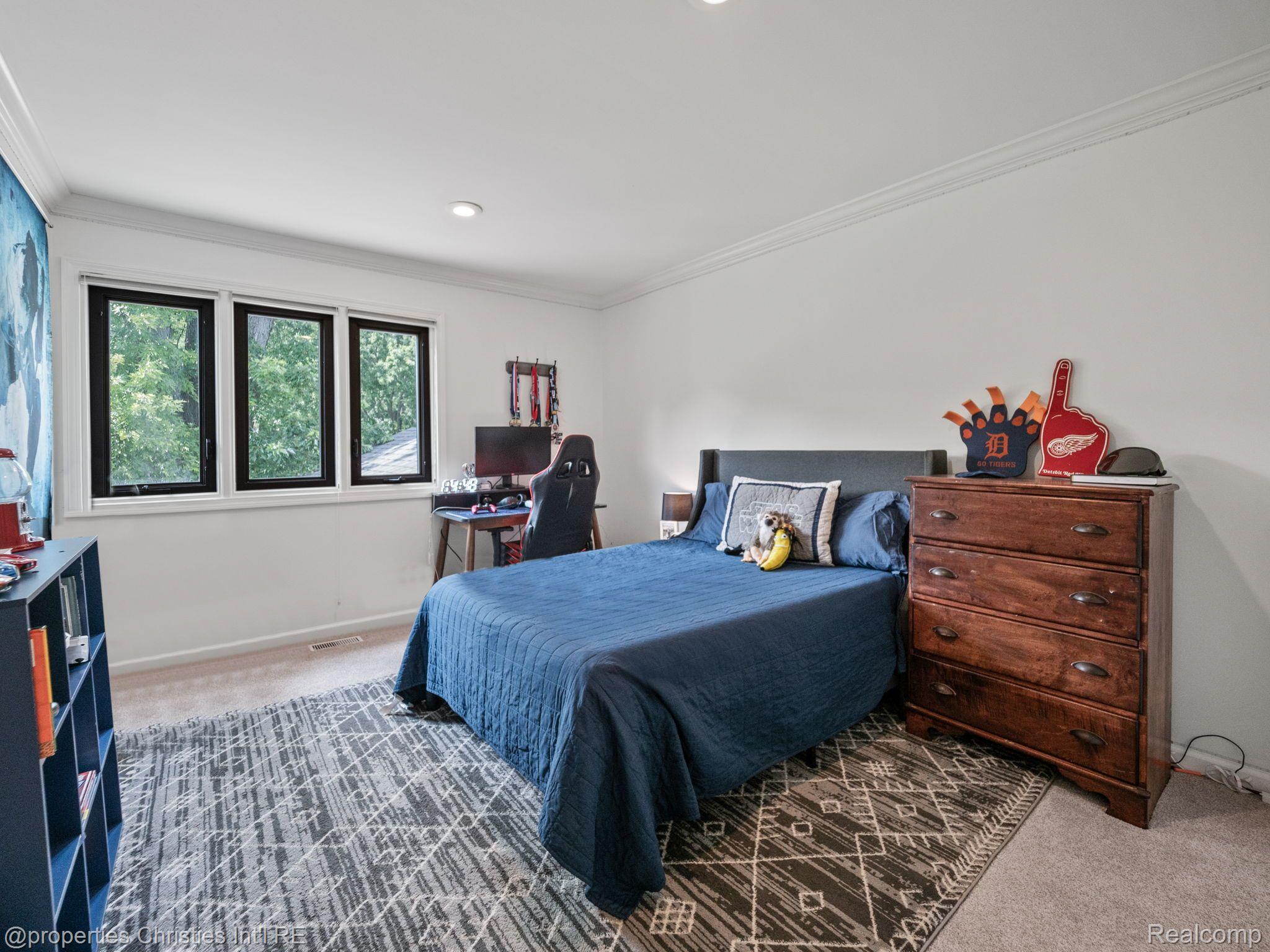 5635 PAINT VALLEY Drive