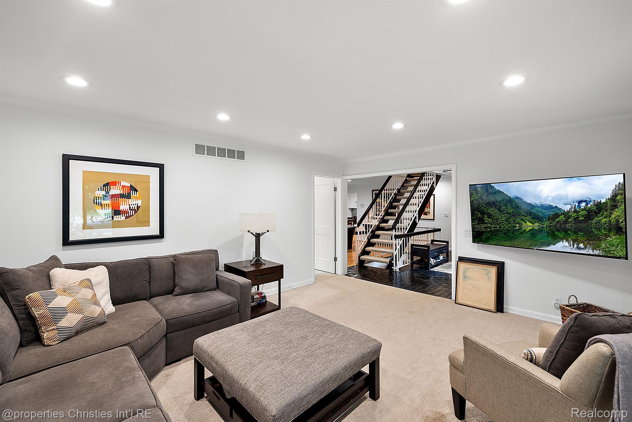 34150 OLD TIMBER Court