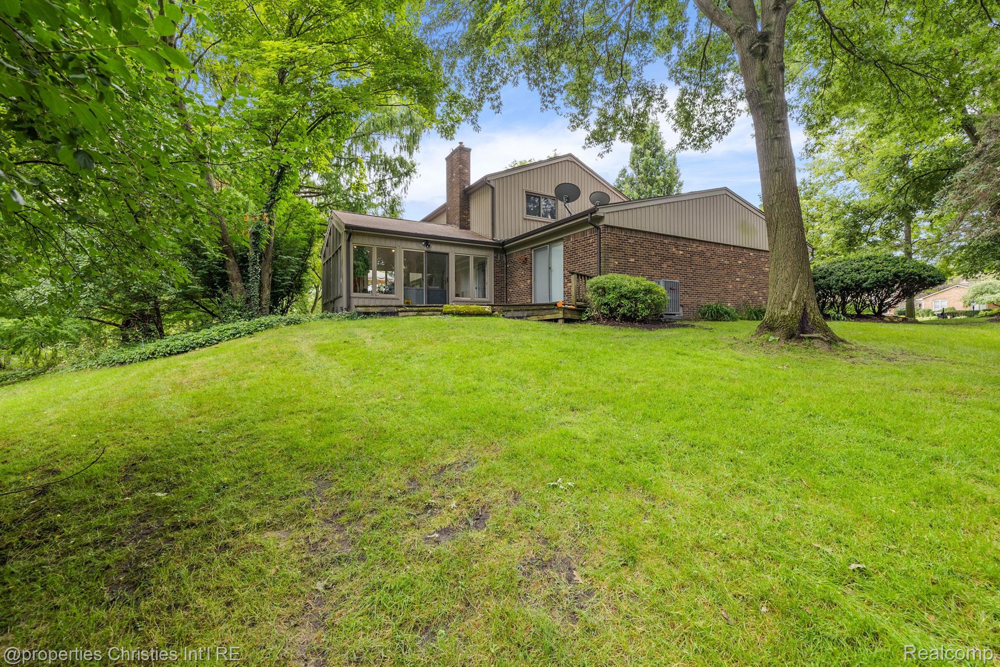 34150 OLD TIMBER Court