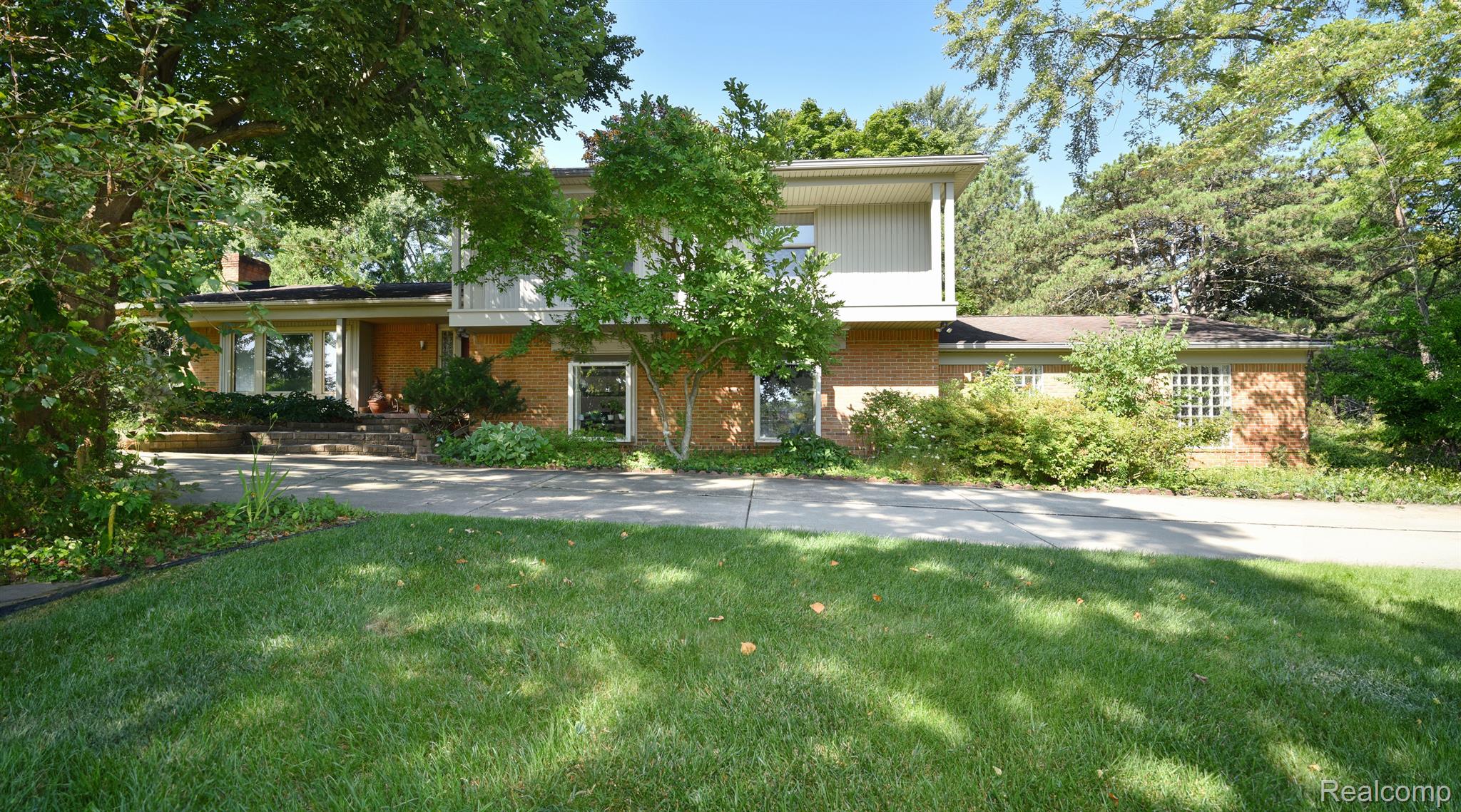 28107 NEW BEDFORD Drive