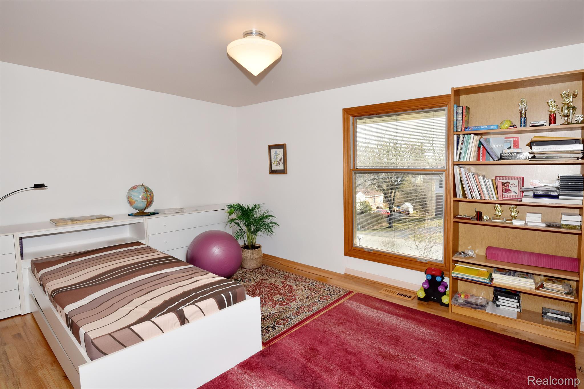 28107 NEW BEDFORD Drive