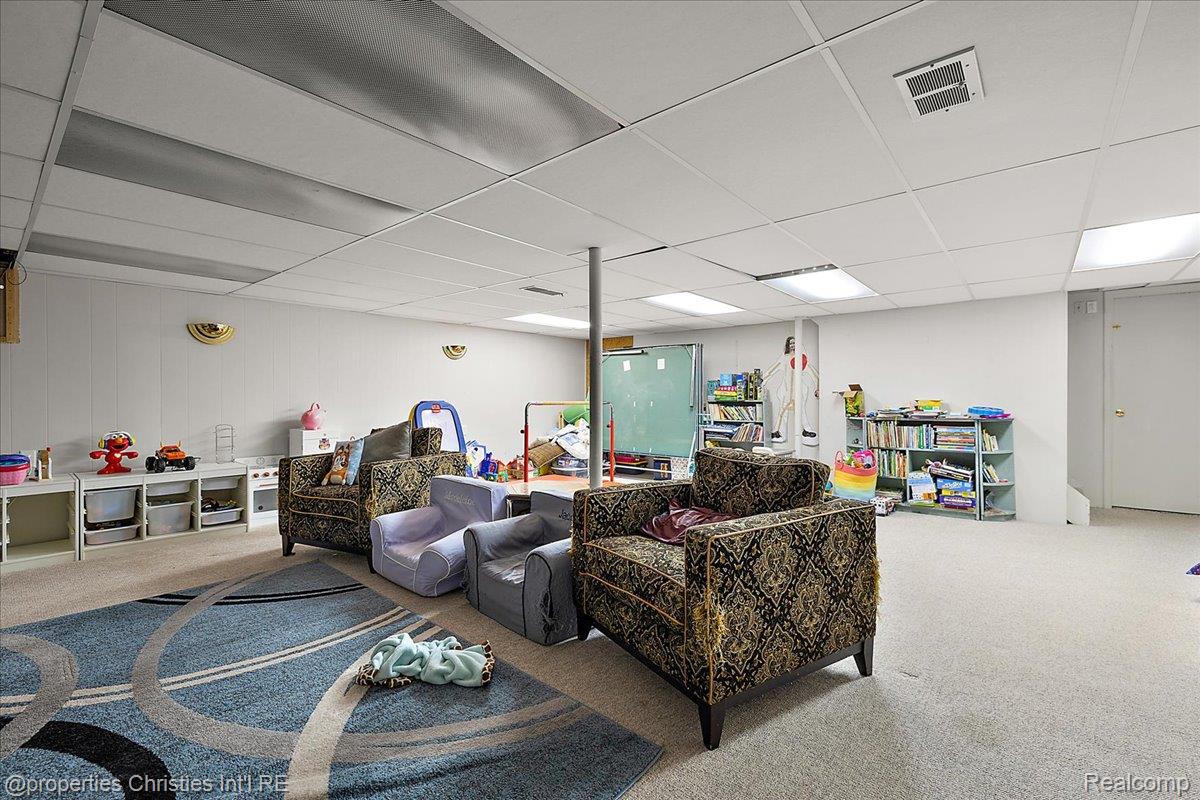 4160 Dawn Lane