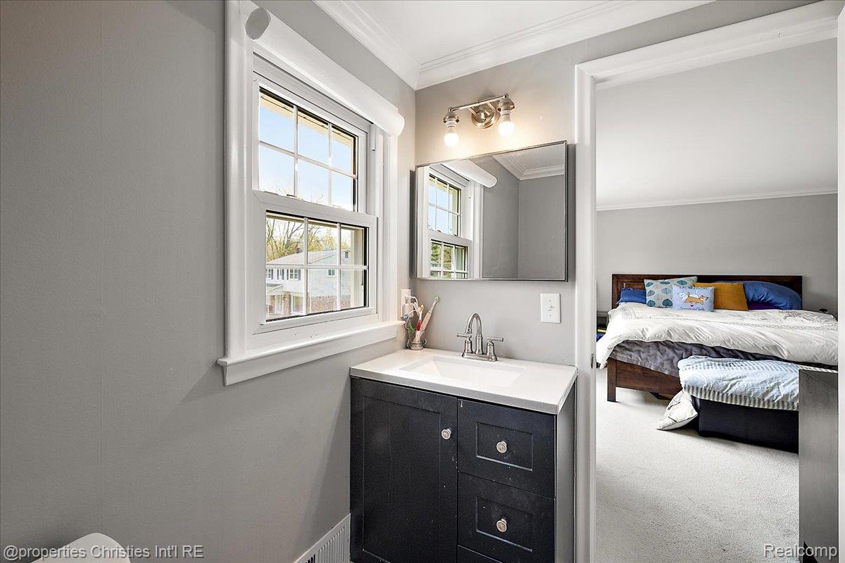 4160 Dawn Lane