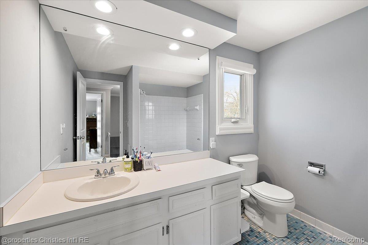 4160 Dawn Lane