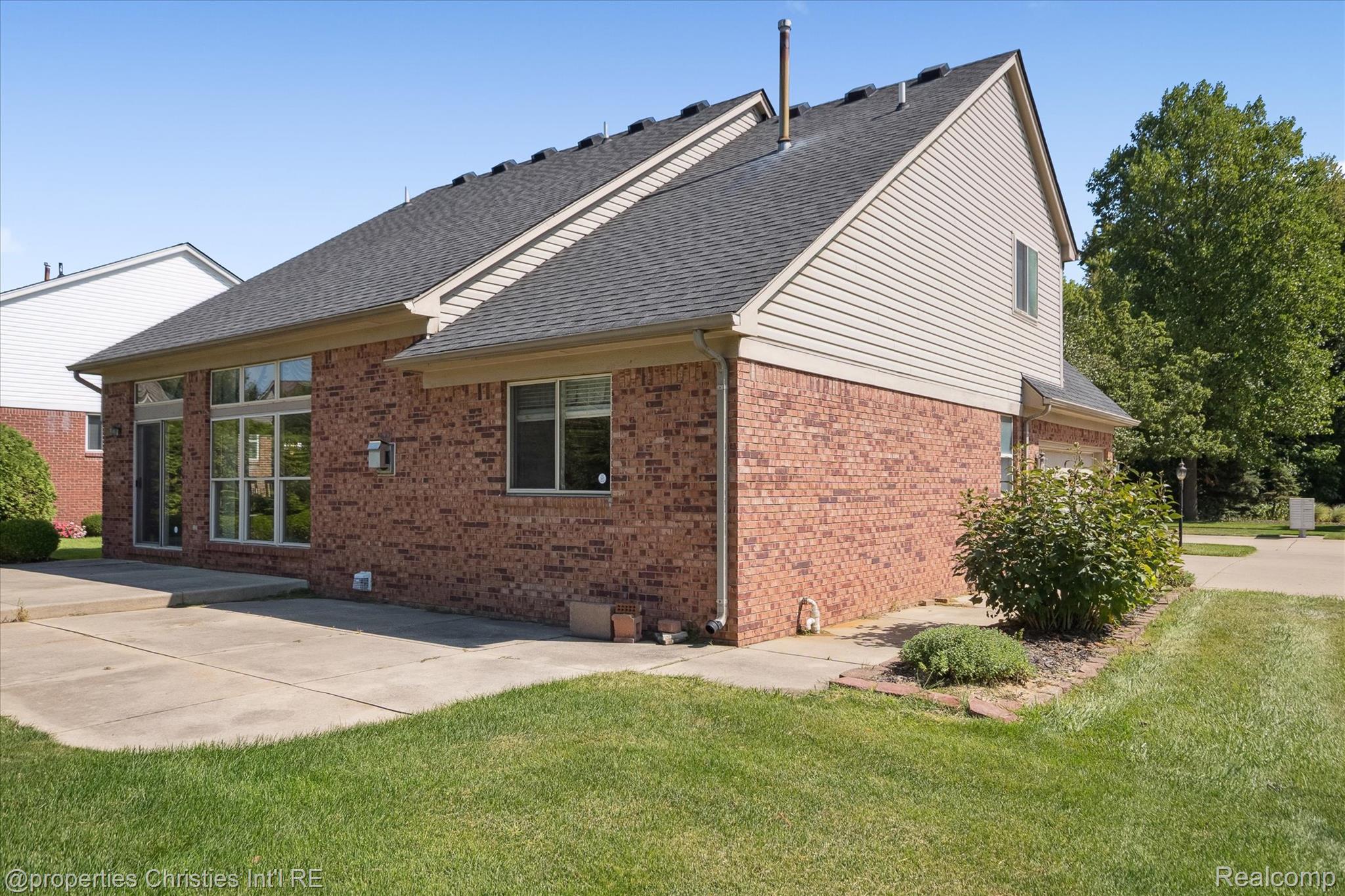 4831 Sunderland Drive
