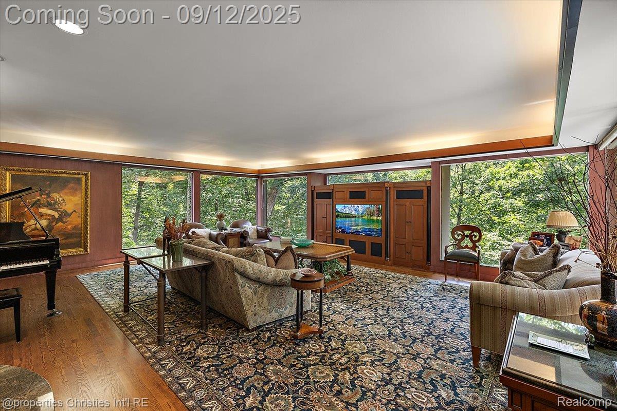 4647 Private Lake Drive