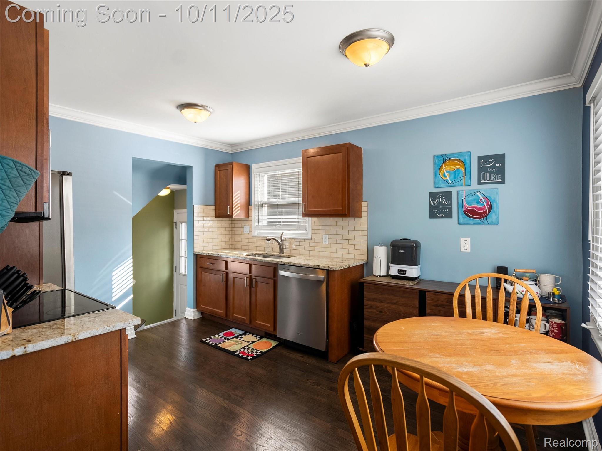 14072 Ludlow Street