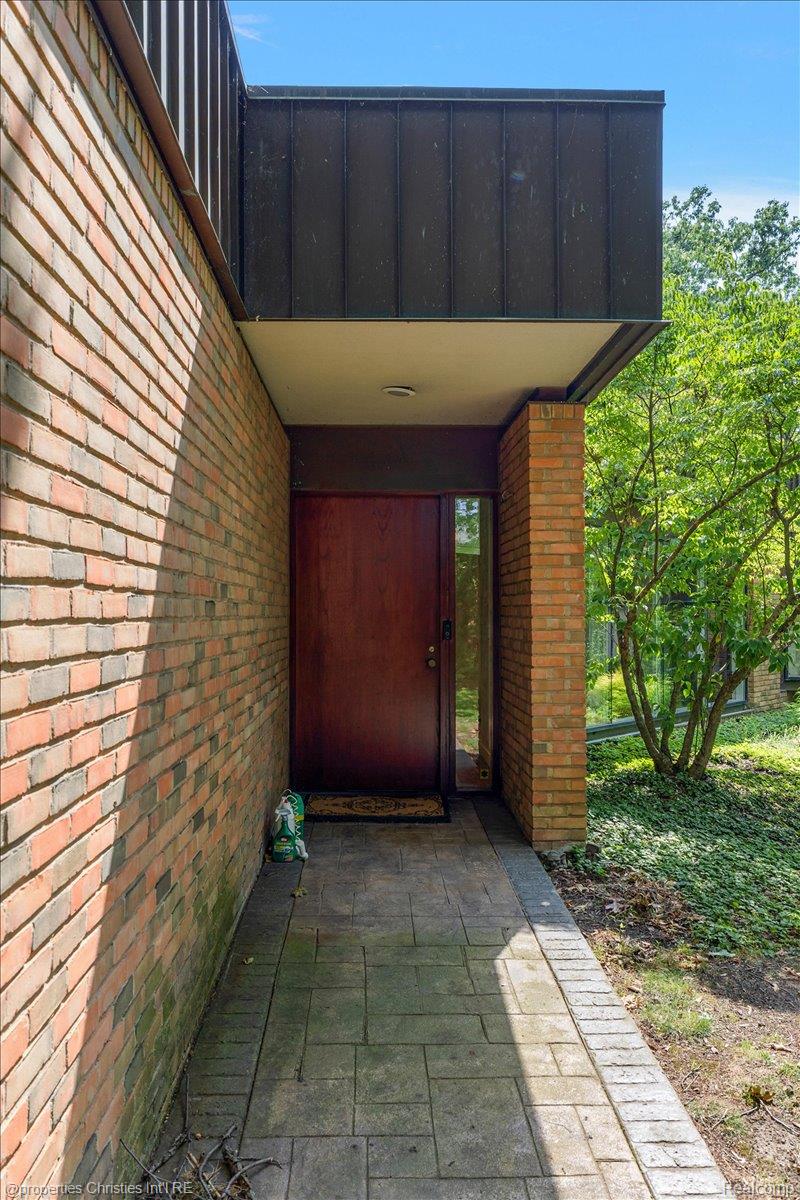 4647 Private Lake Drive