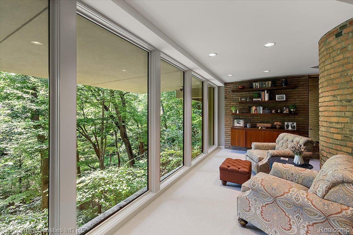 4647 Private Lake Drive