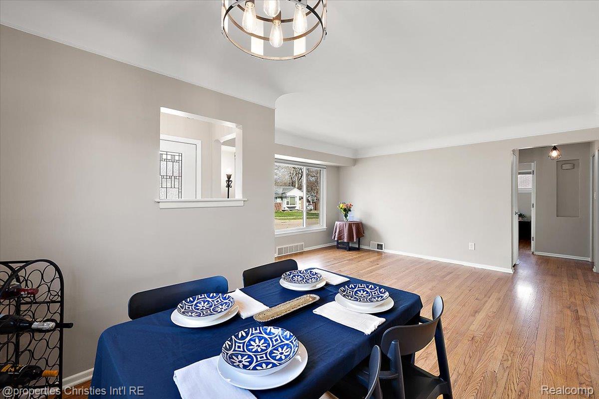 8441 Northfield Boulevard