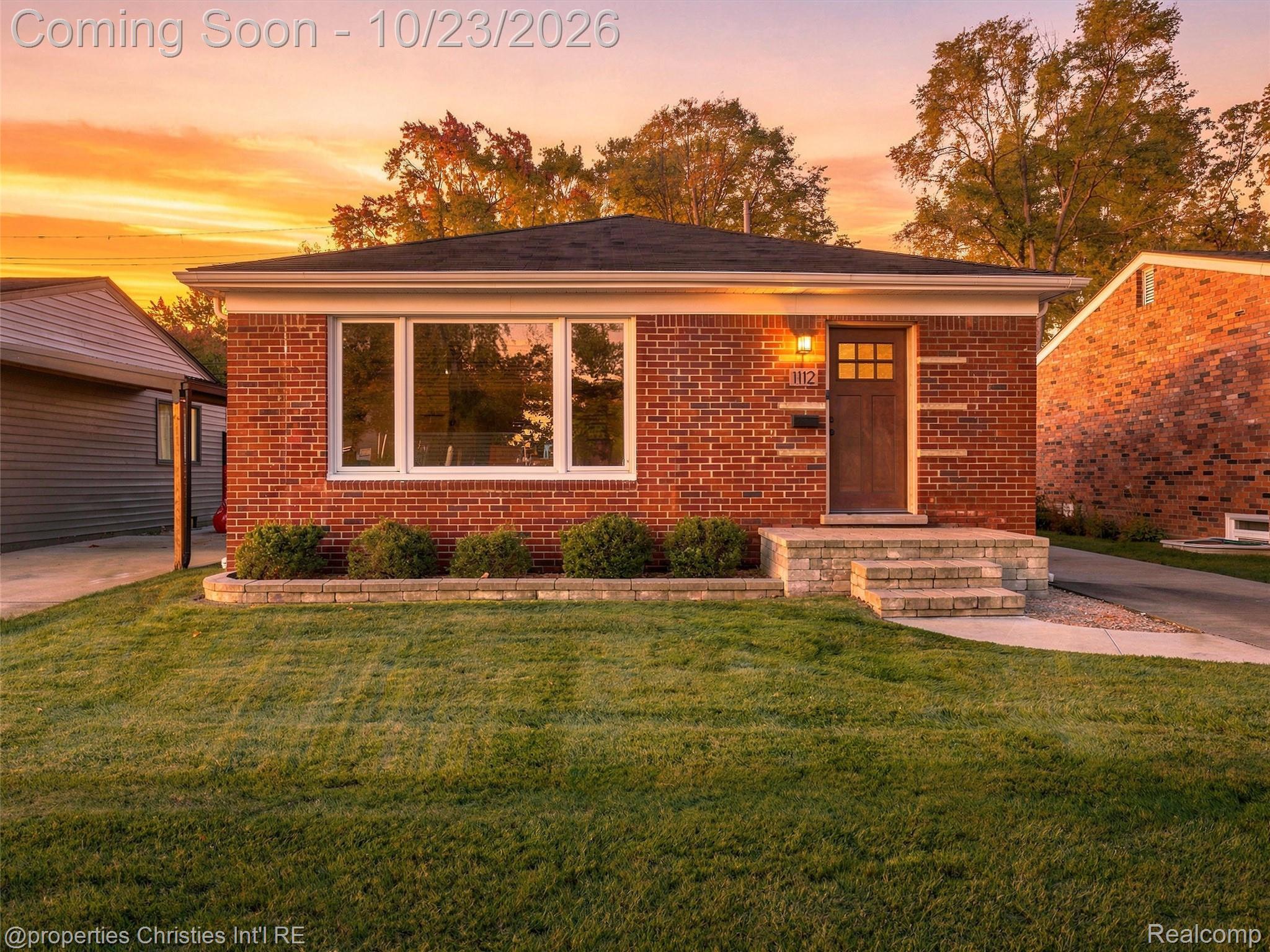 1112 E 4th St Royal Oak MI