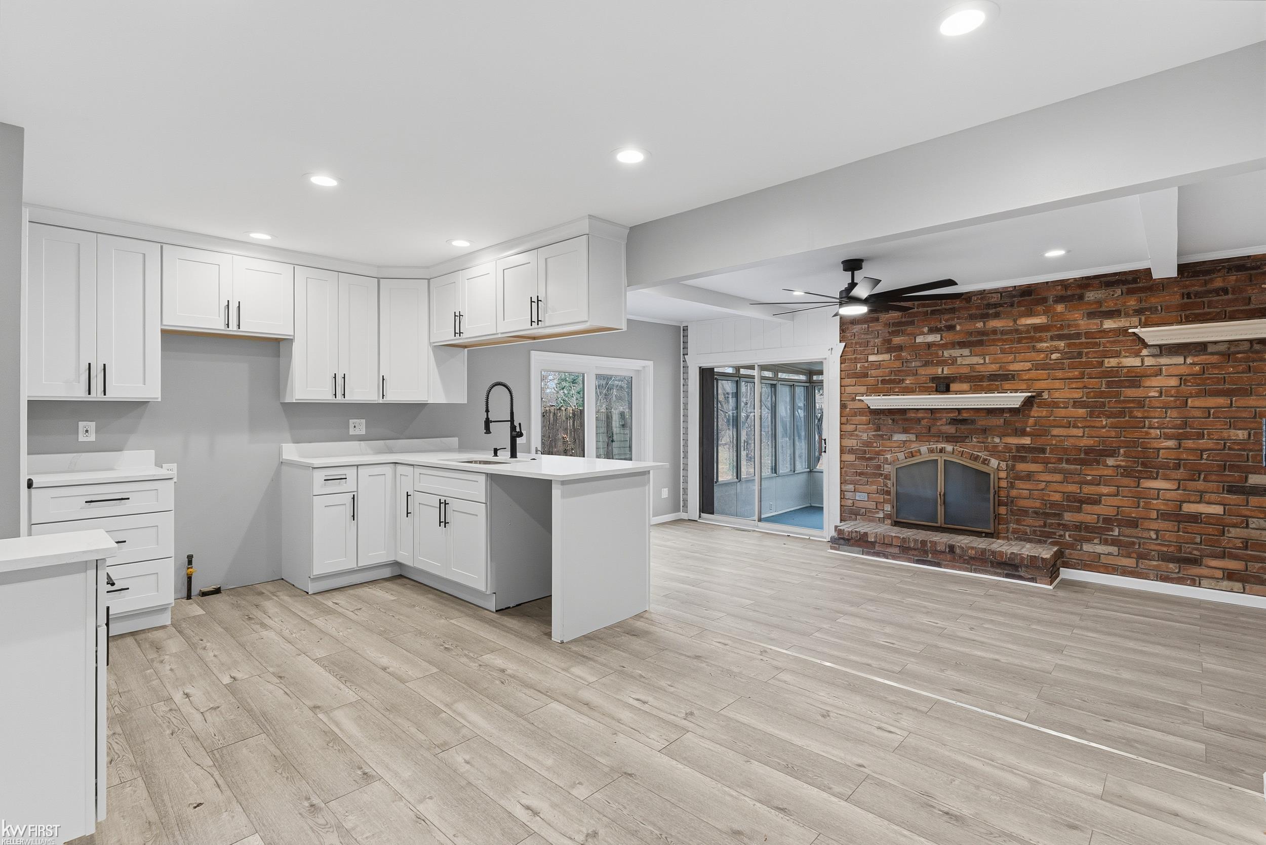 5093 Northlawn Drive