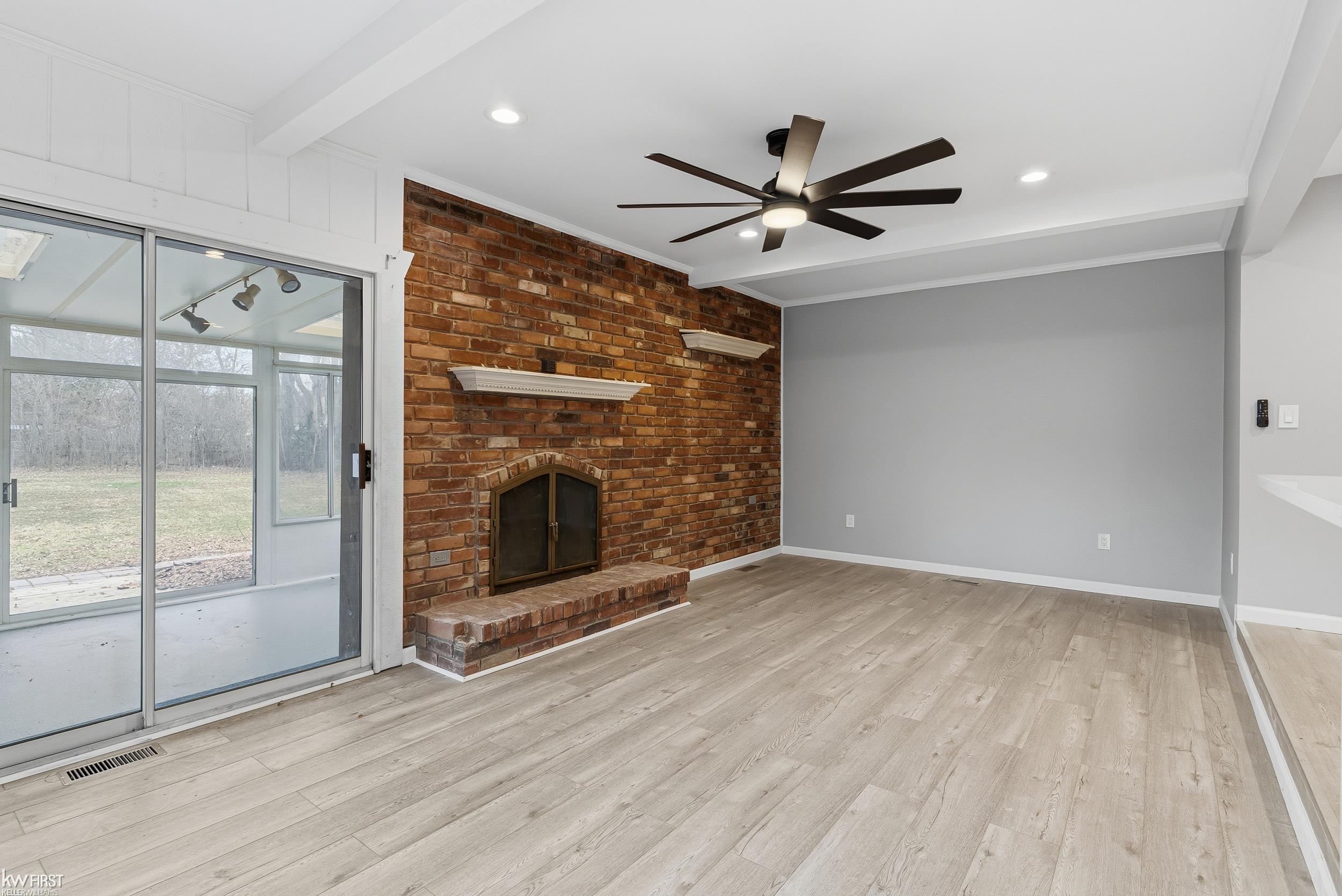 5093 Northlawn Drive