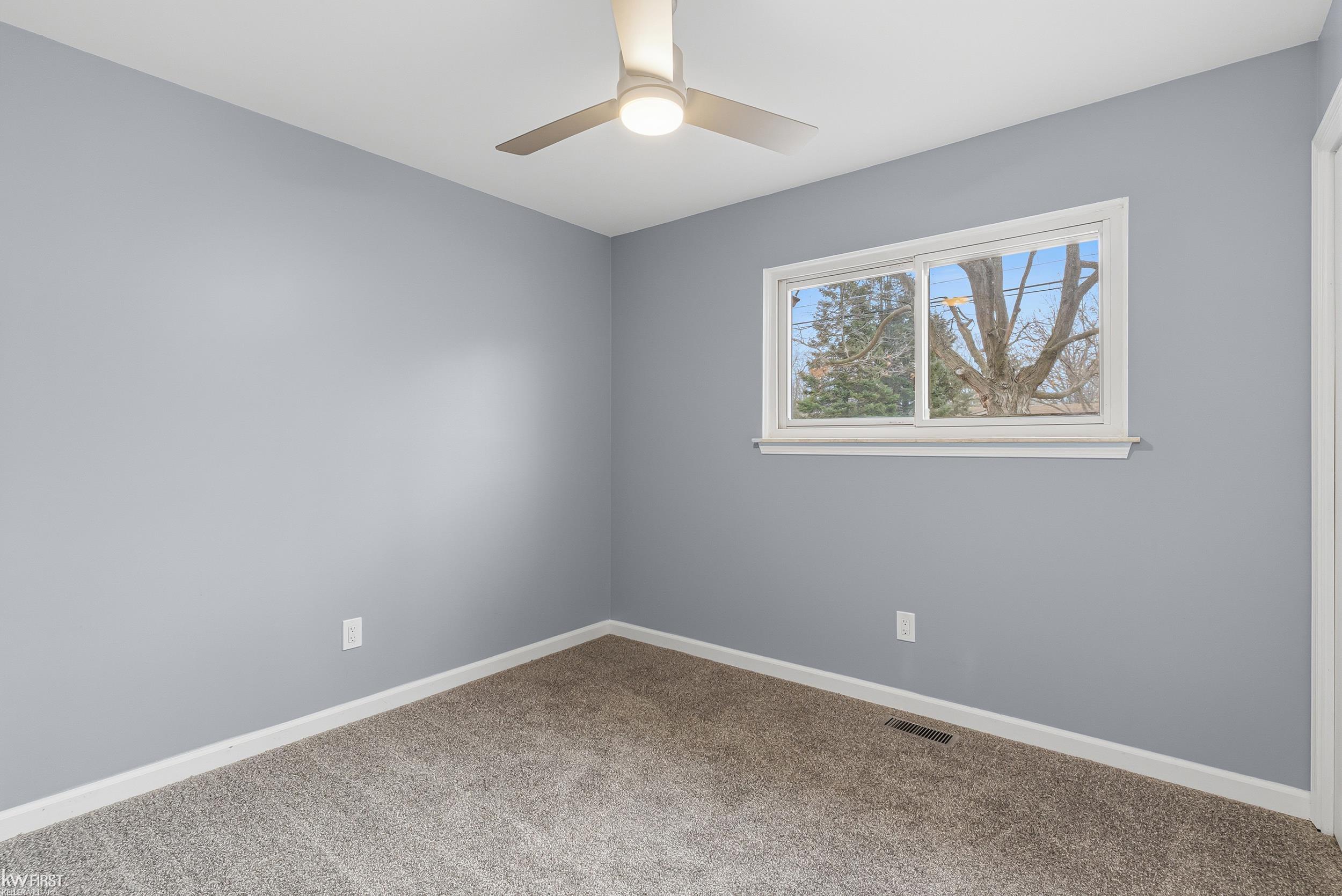 5093 Northlawn Drive