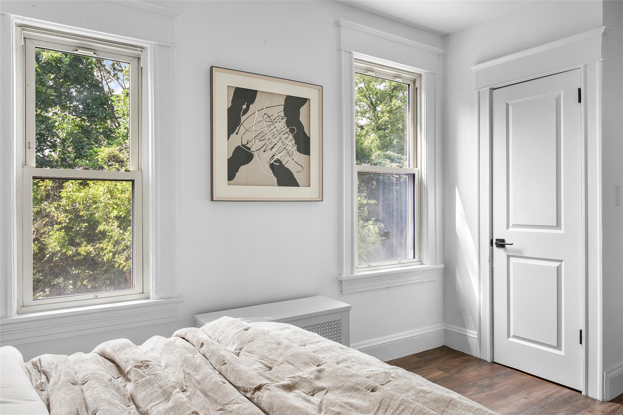 357 (aka 181) Eldridge Avenue