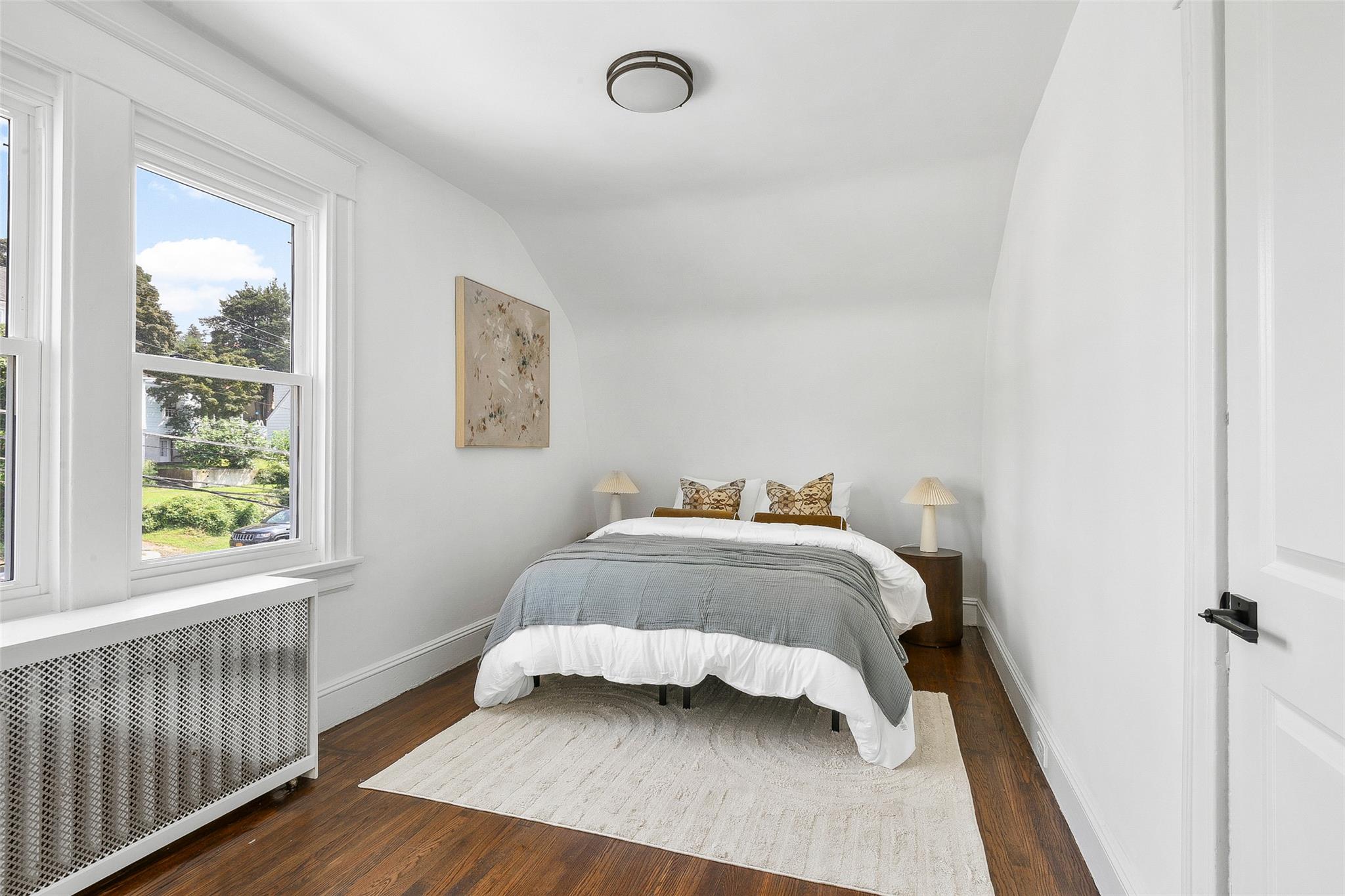 357 (aka 181) Eldridge Avenue