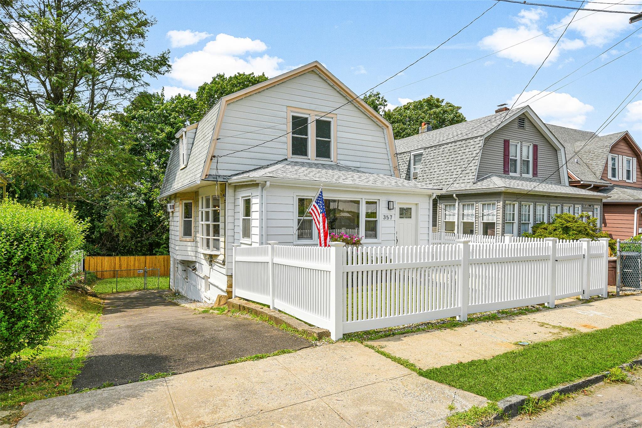 357 (aka 181) Eldridge Avenue