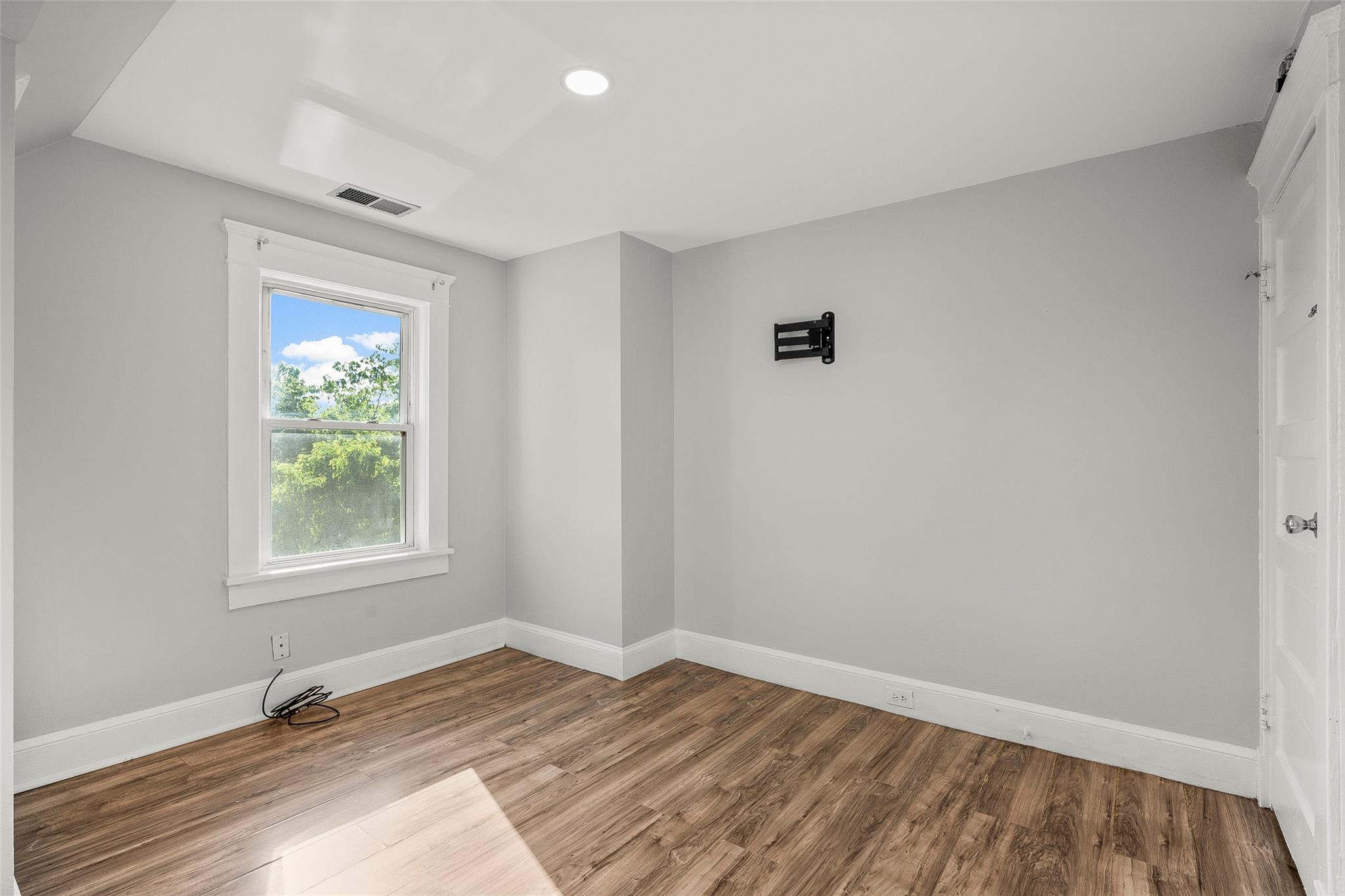 5 Putnam Terrace