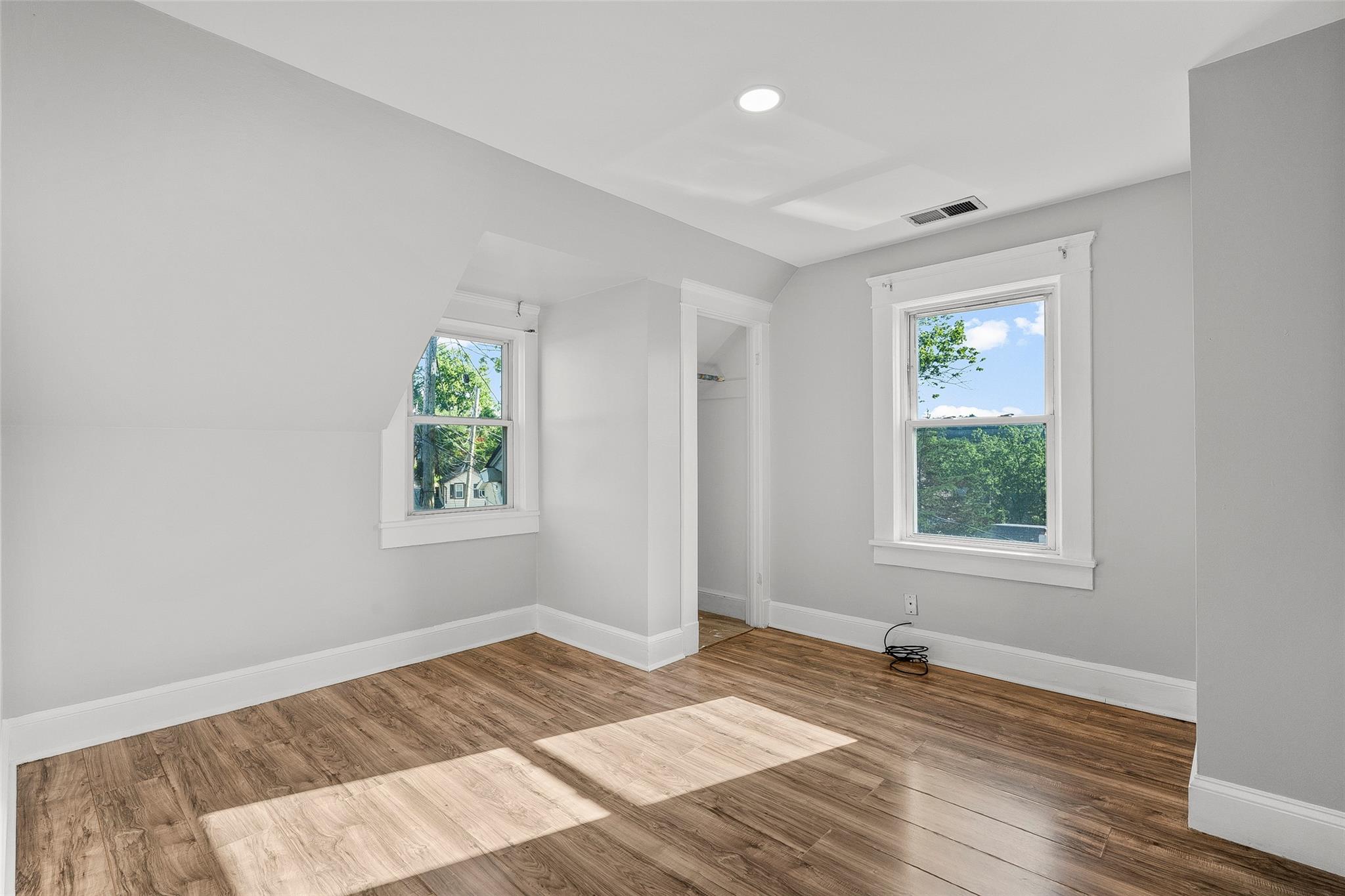 5 Putnam Terrace