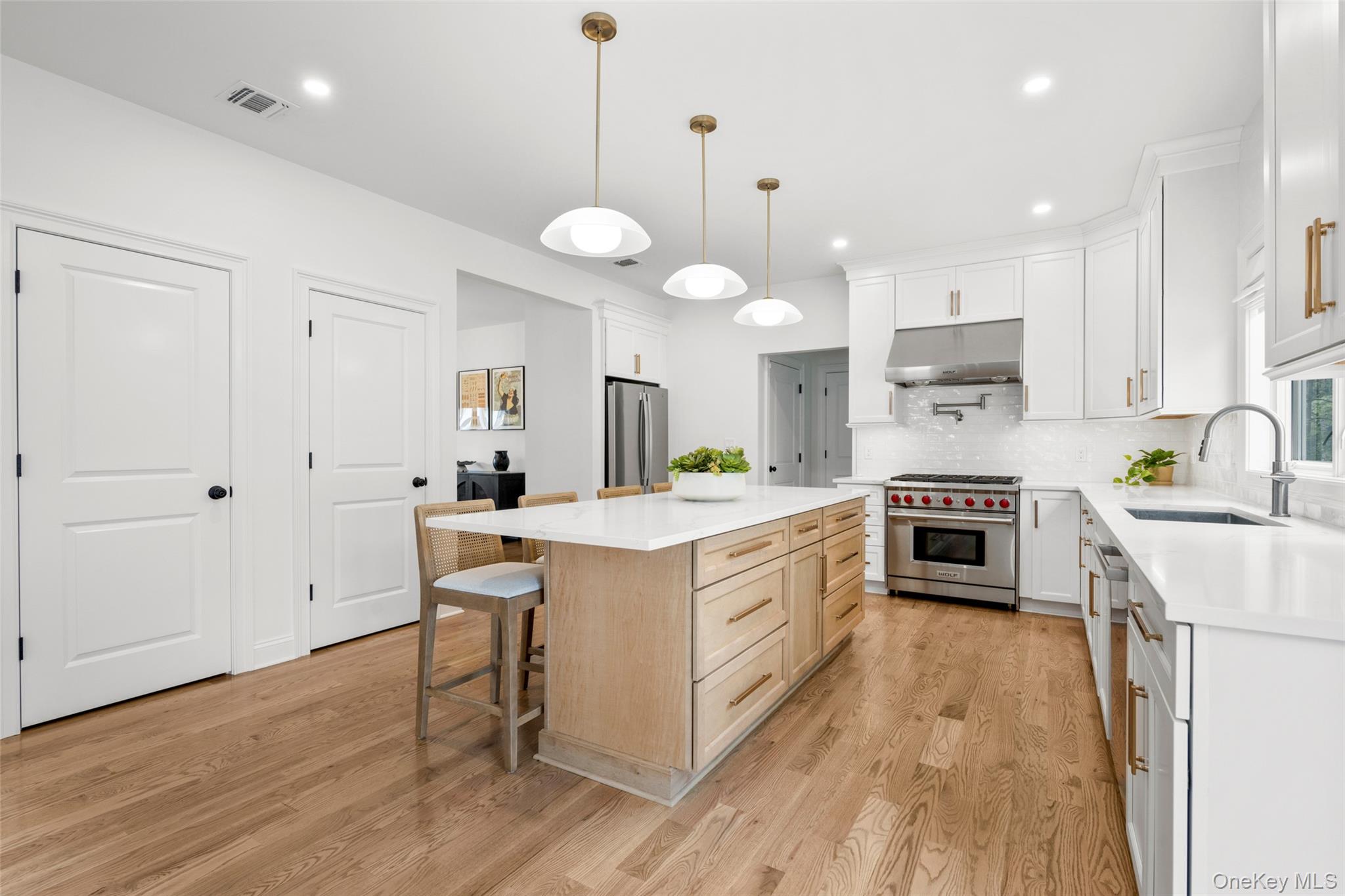 28 Pvt Del Regno Court