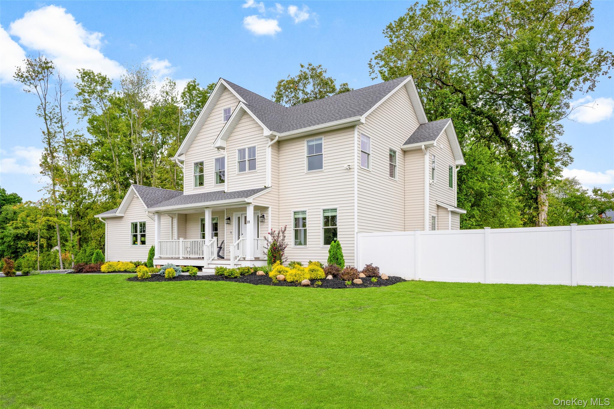 28 Pvt Del Regno Court