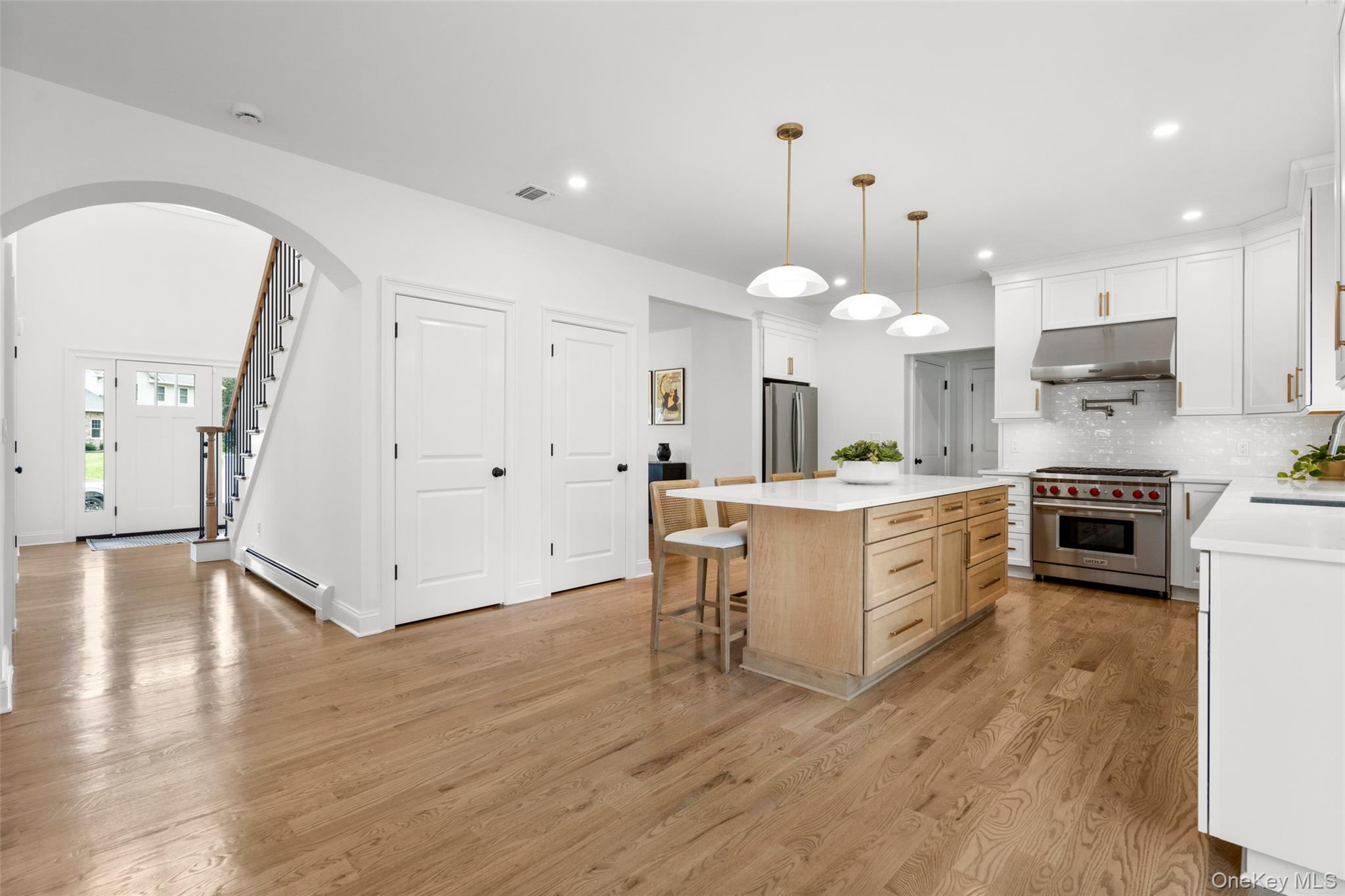 28 Pvt Del Regno Court