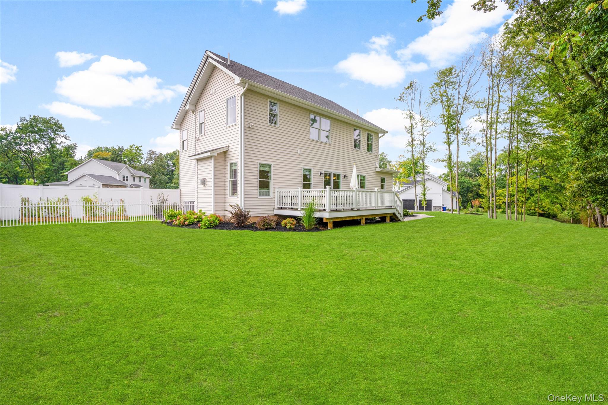 28 Pvt Del Regno Court