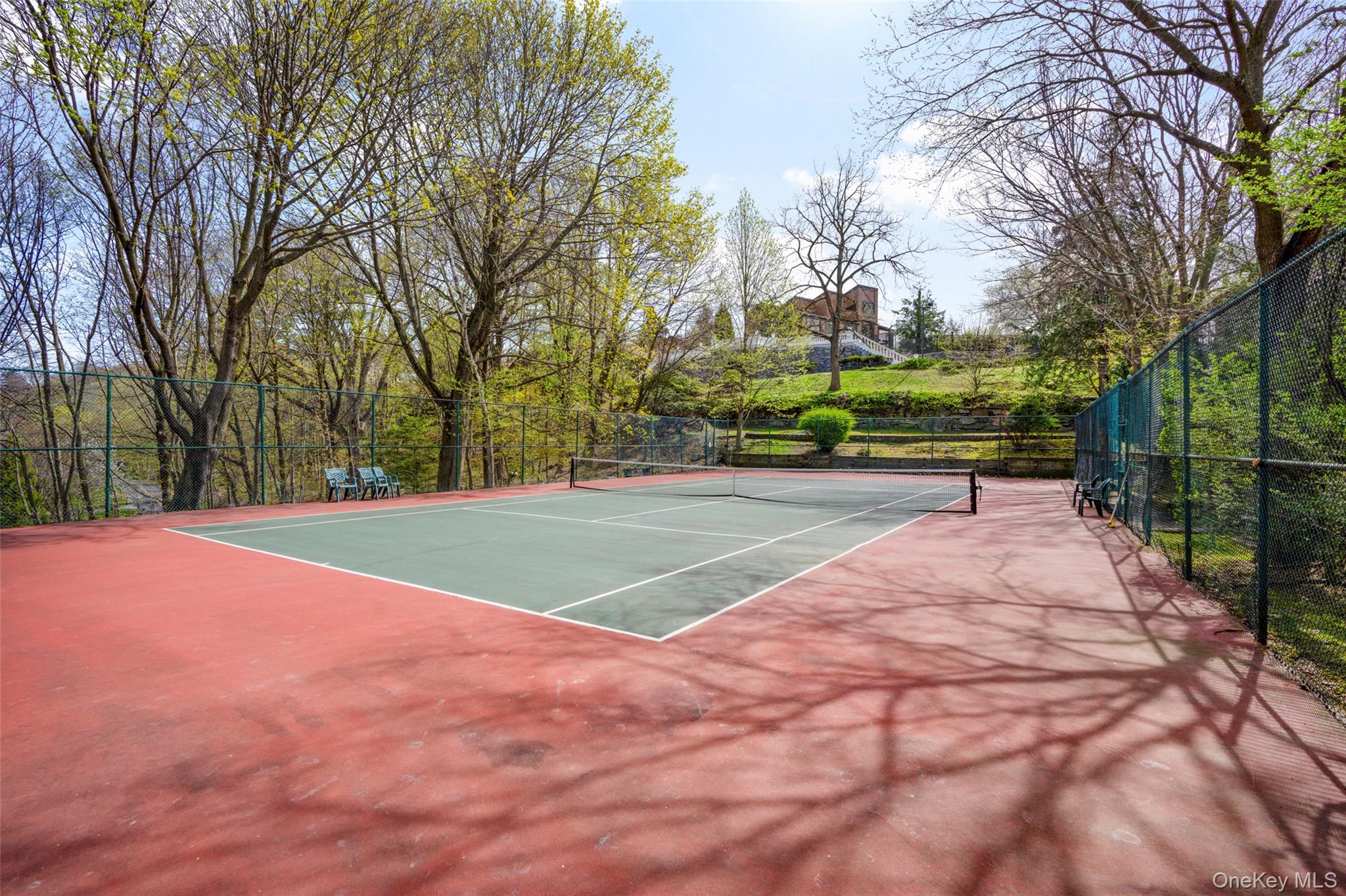 263 Martling Avenue