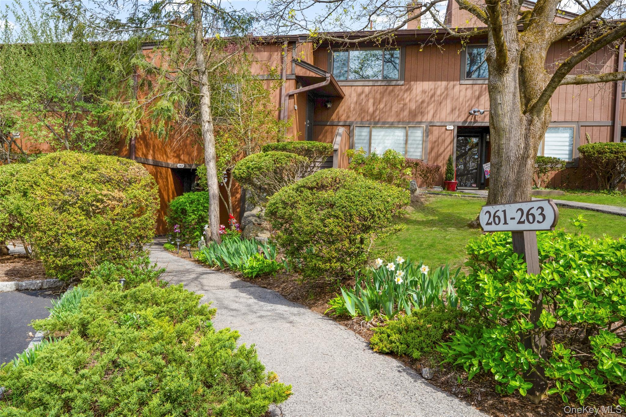263 Martling Avenue