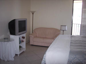 5420 N Ocean Drive 1705