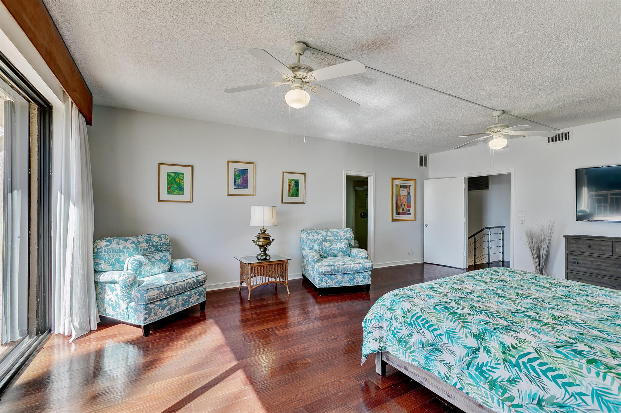 3974 N Ocean Drive 4