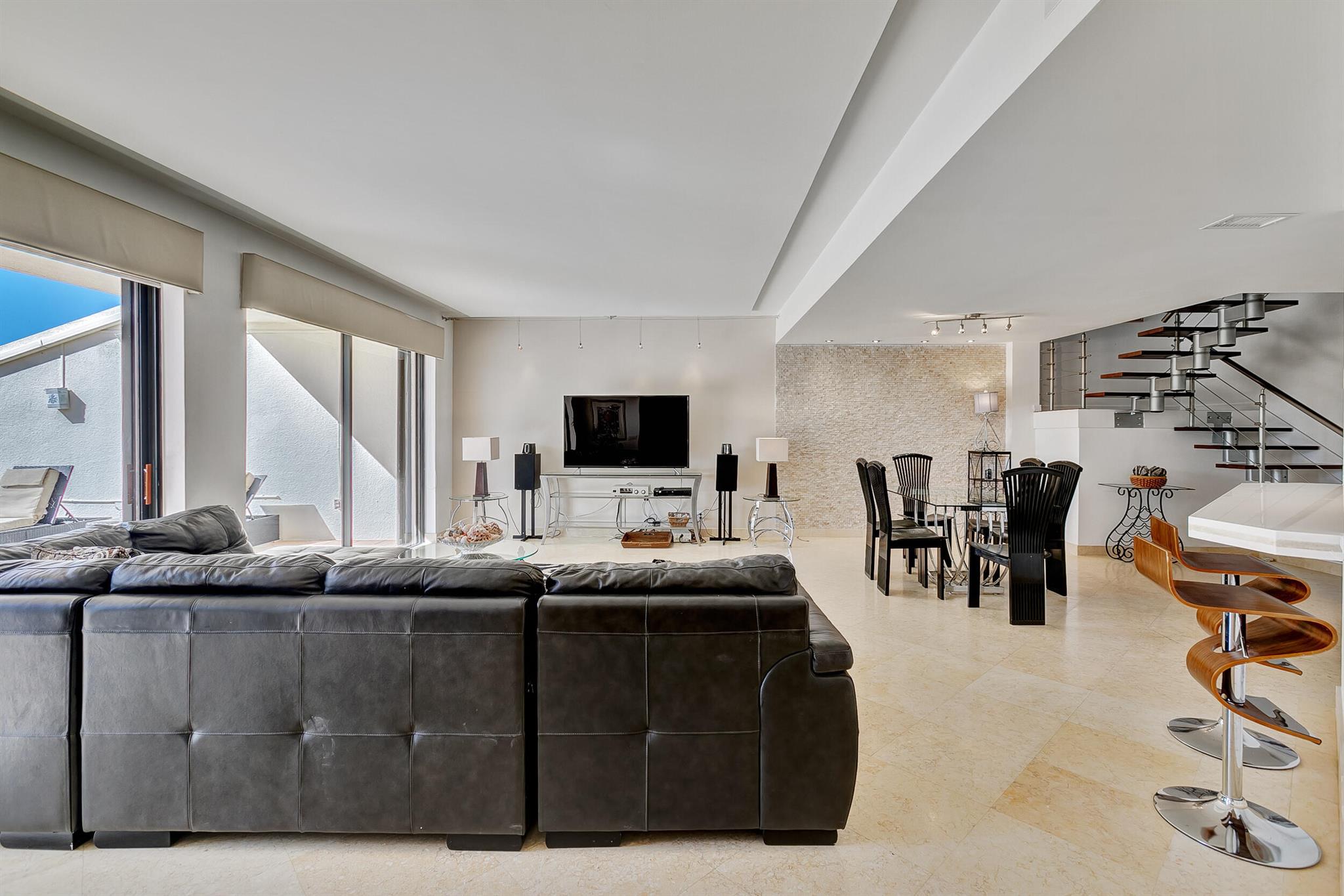 3974 N Ocean Drive 4