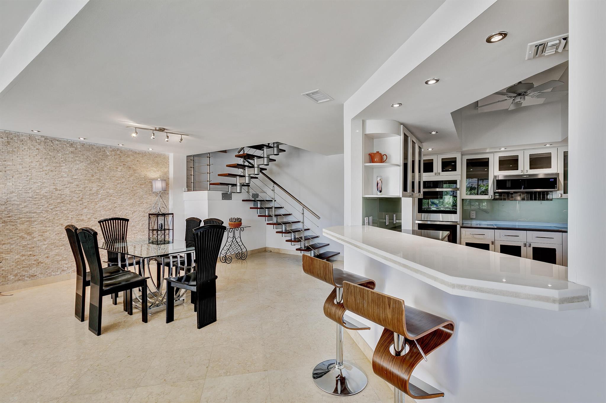 3974 N Ocean Drive 4