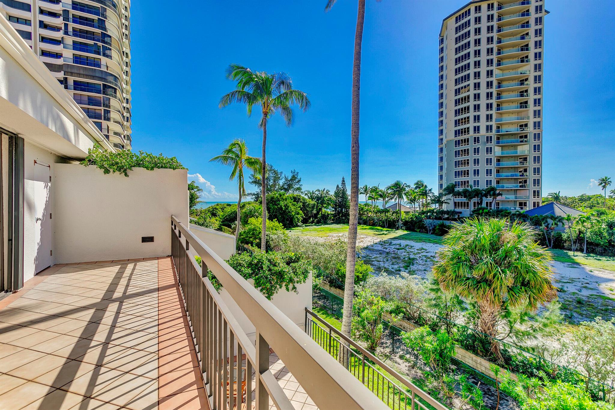 3974 N Ocean Drive 4