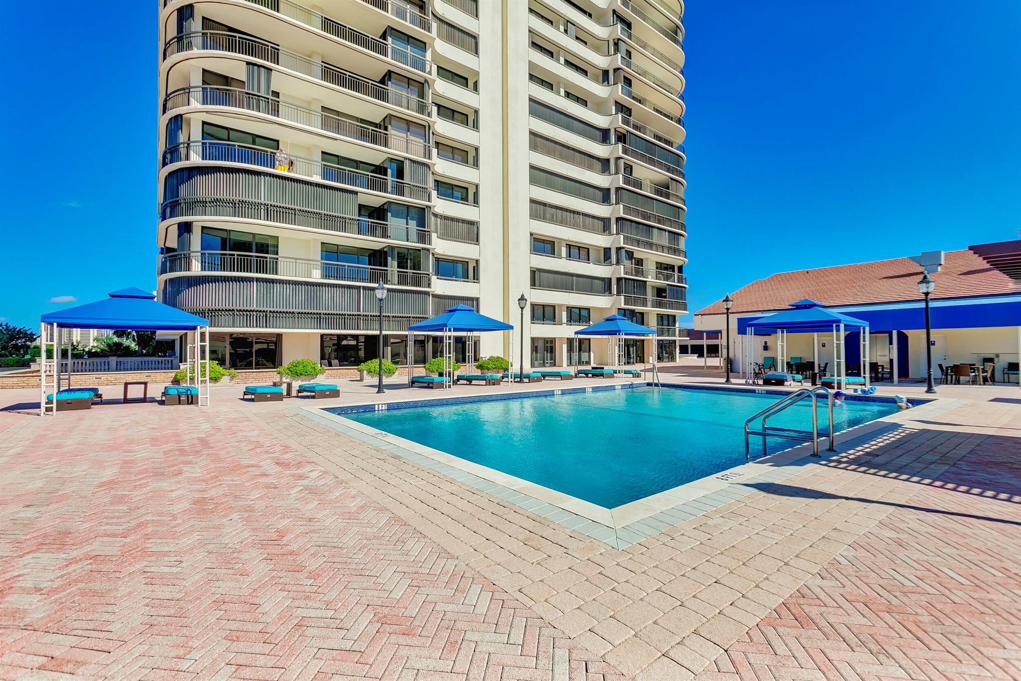 3974 N Ocean Drive 4