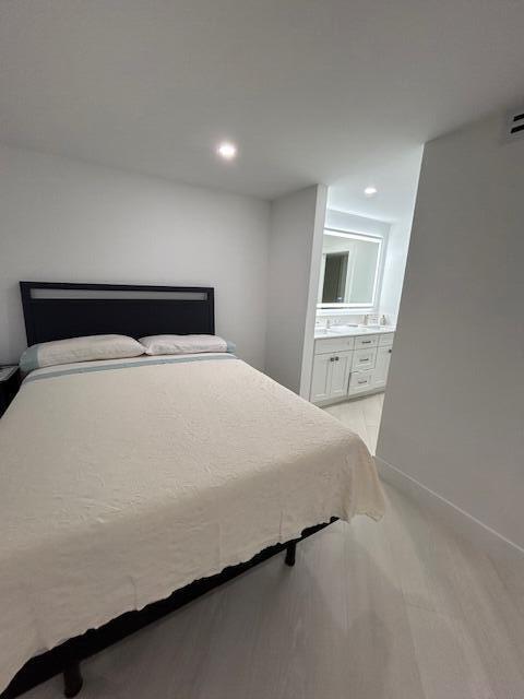 5380 N Ocean Drive 17e