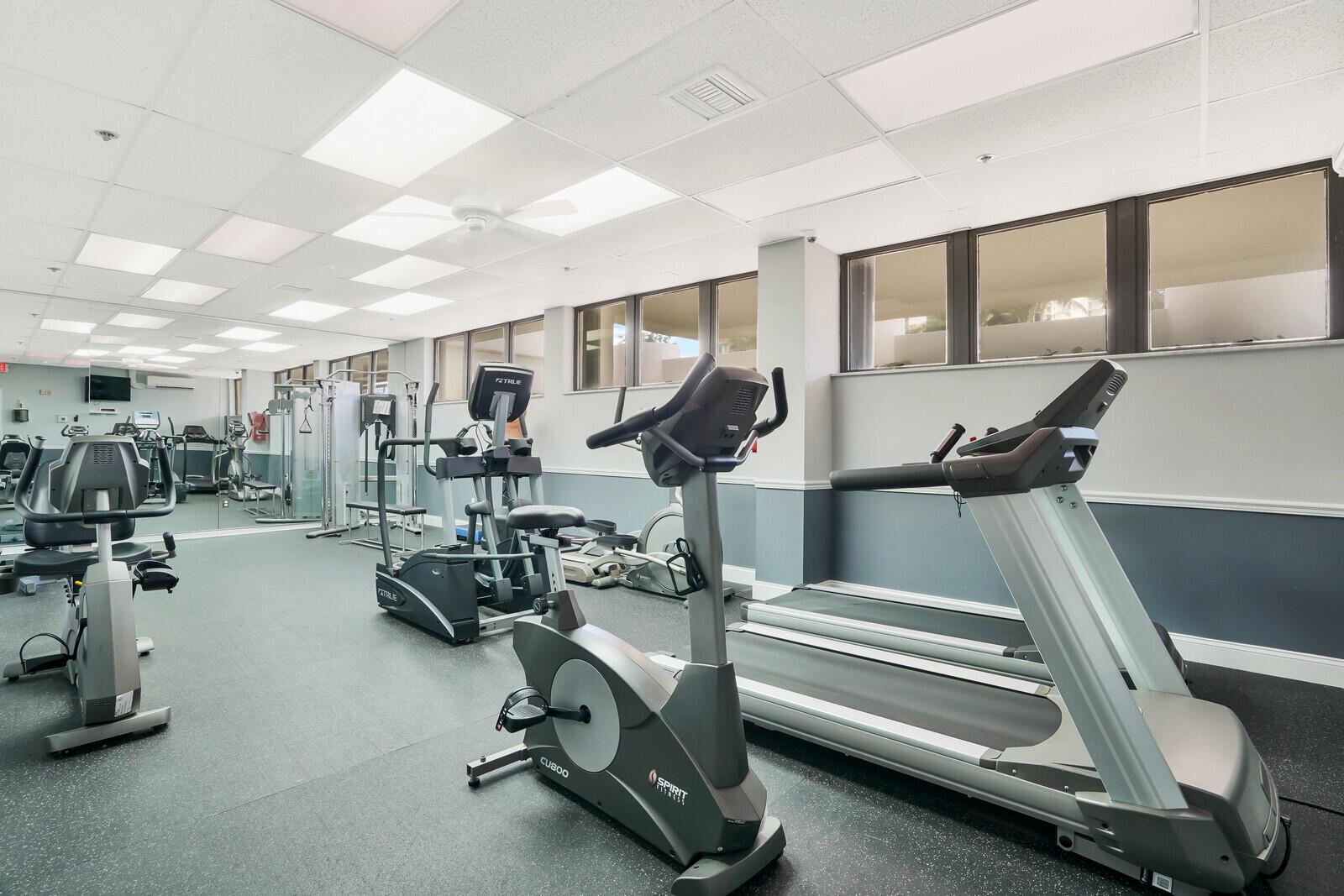 5380 N Ocean Drive 17e