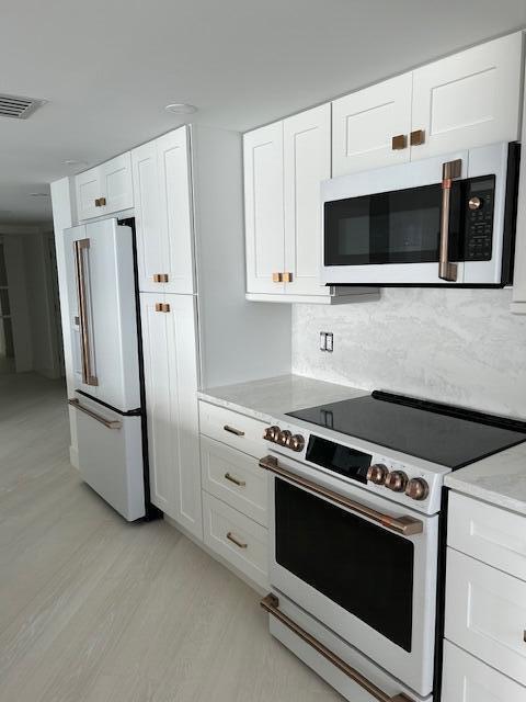 5380 N Ocean Drive 17e