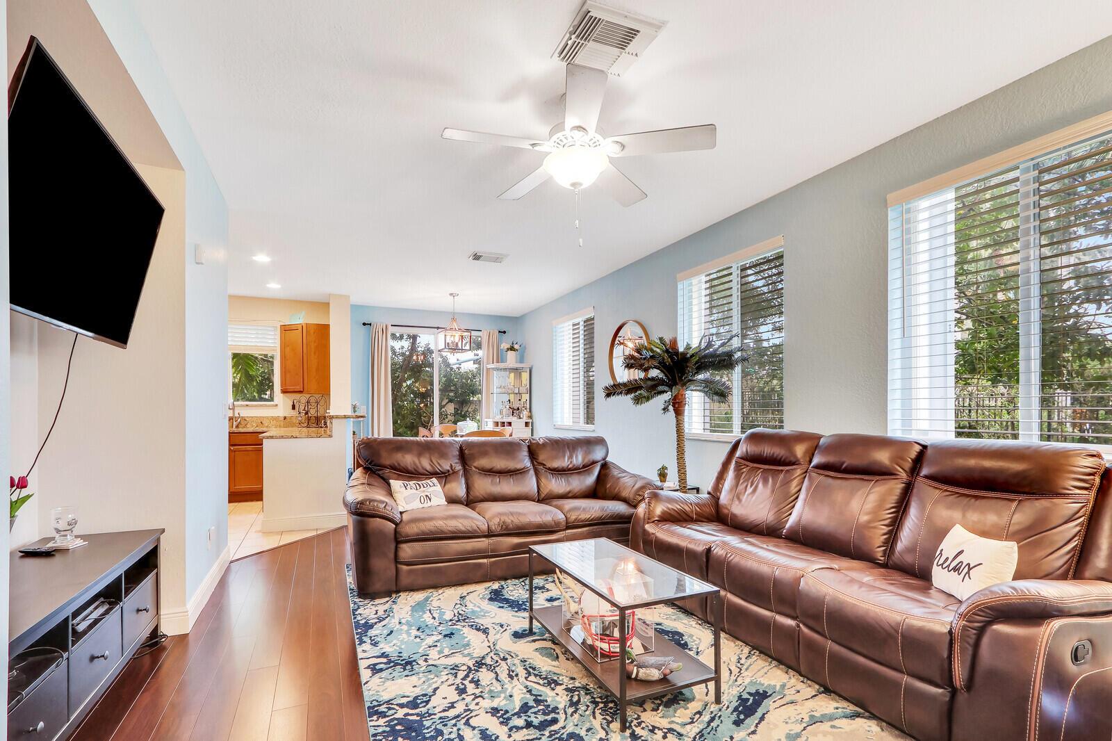 3215 Scarletta Drive