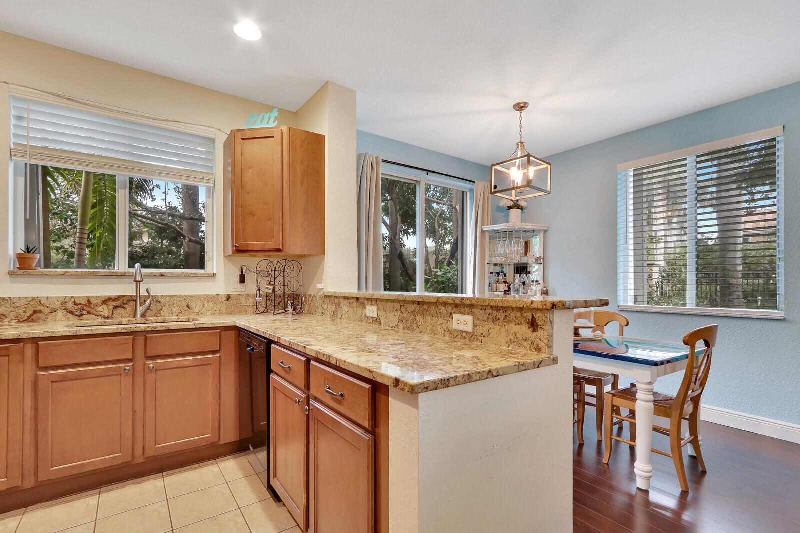 3215 Scarletta Drive