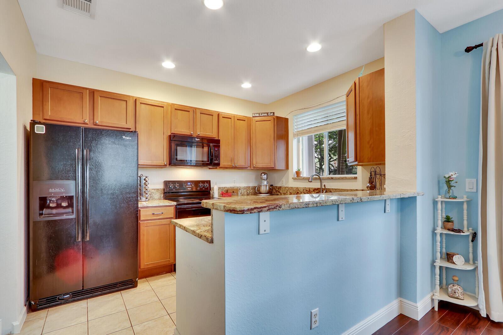 3215 Scarletta Drive