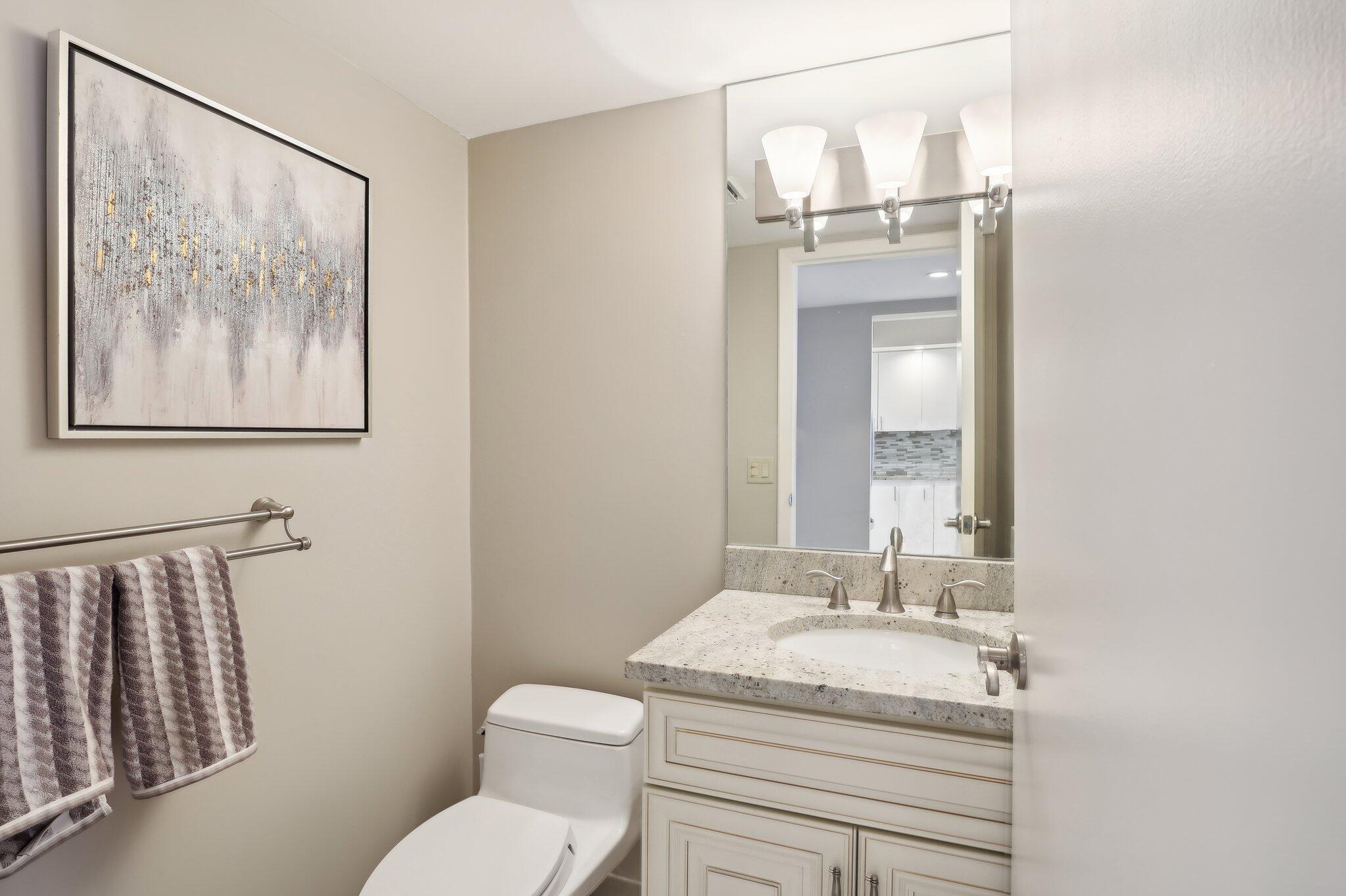 5440 N Ocean Drive 903