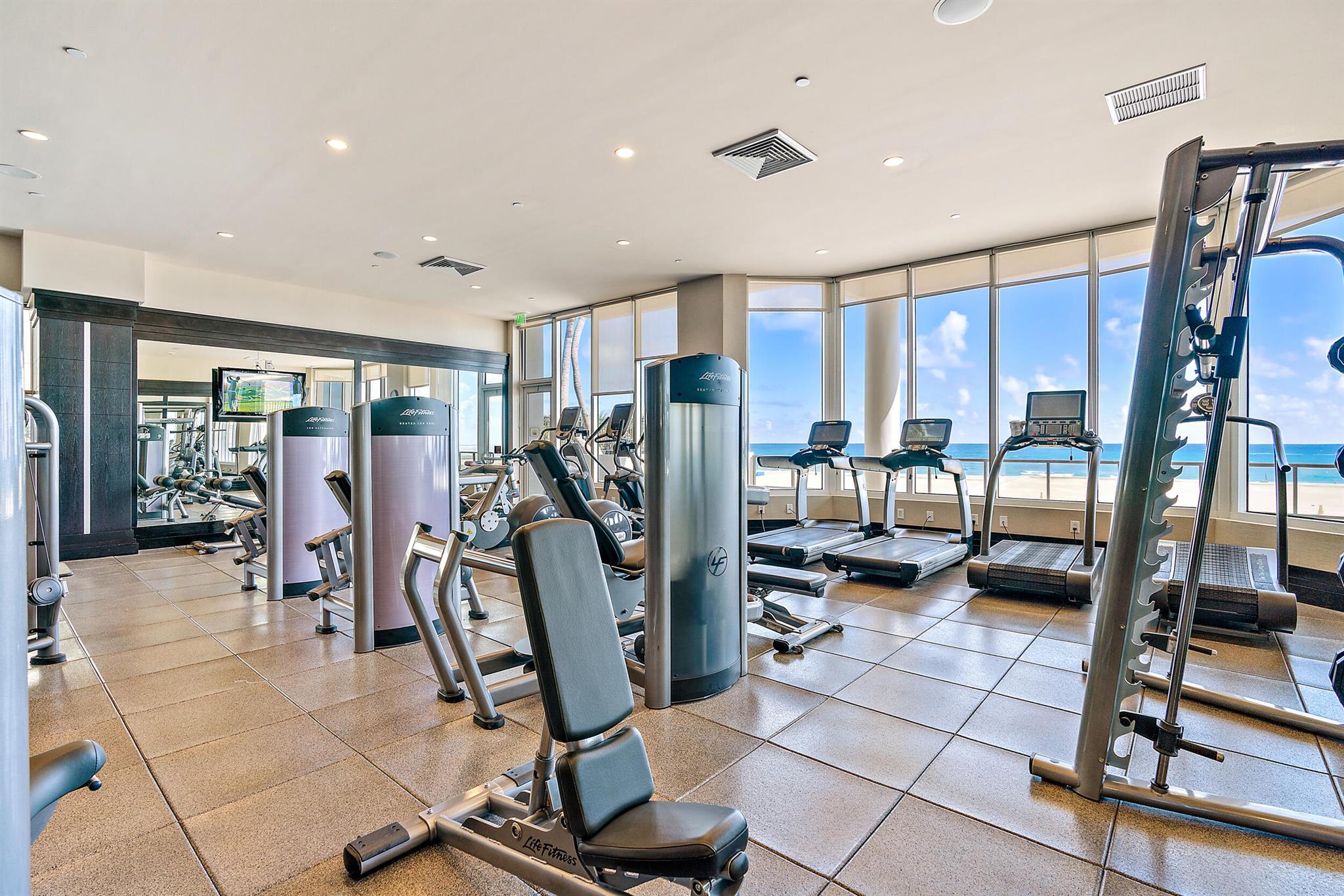 2700 N Ocean Drive 304a