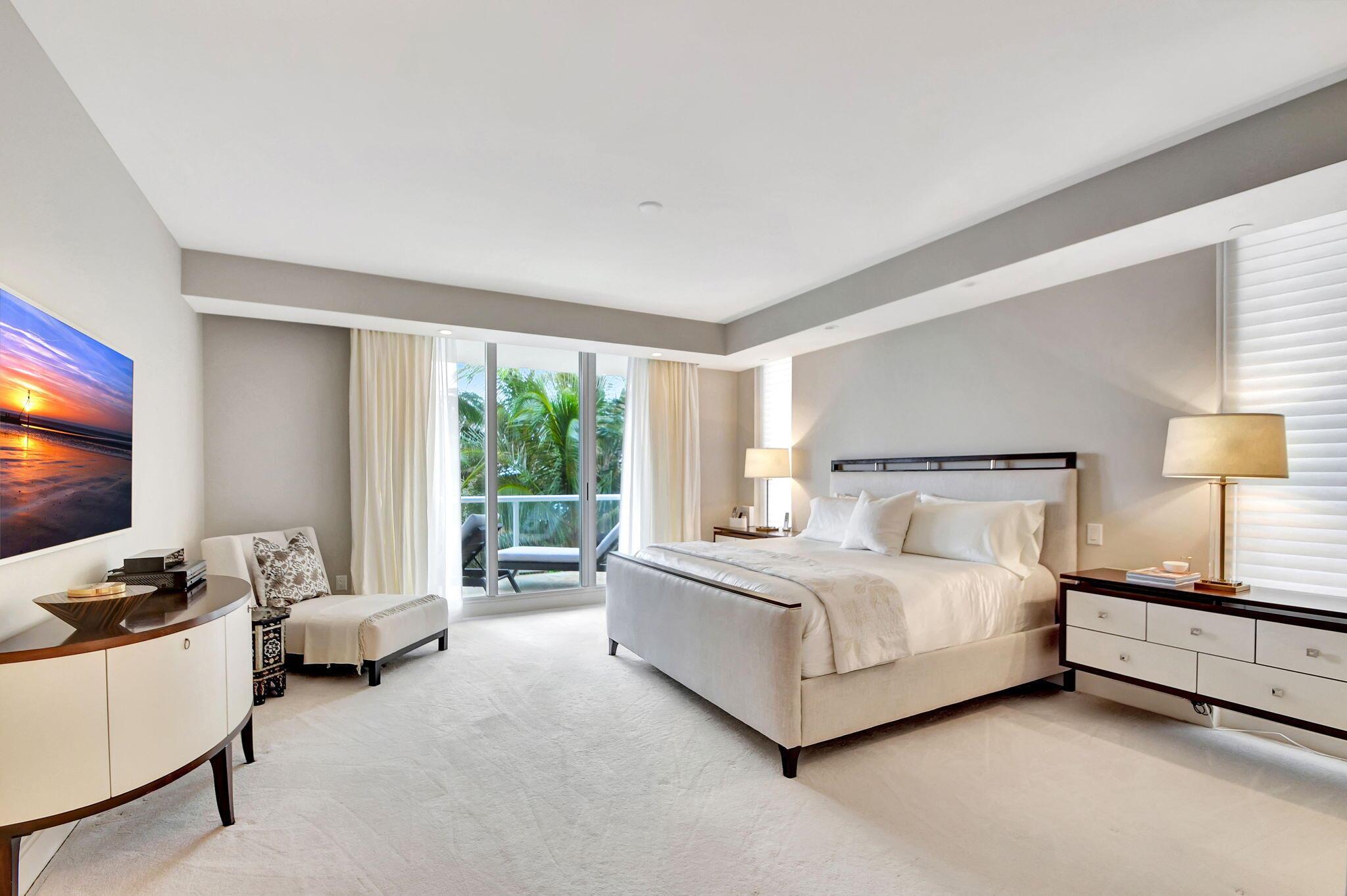 2700 N Ocean Drive 304a